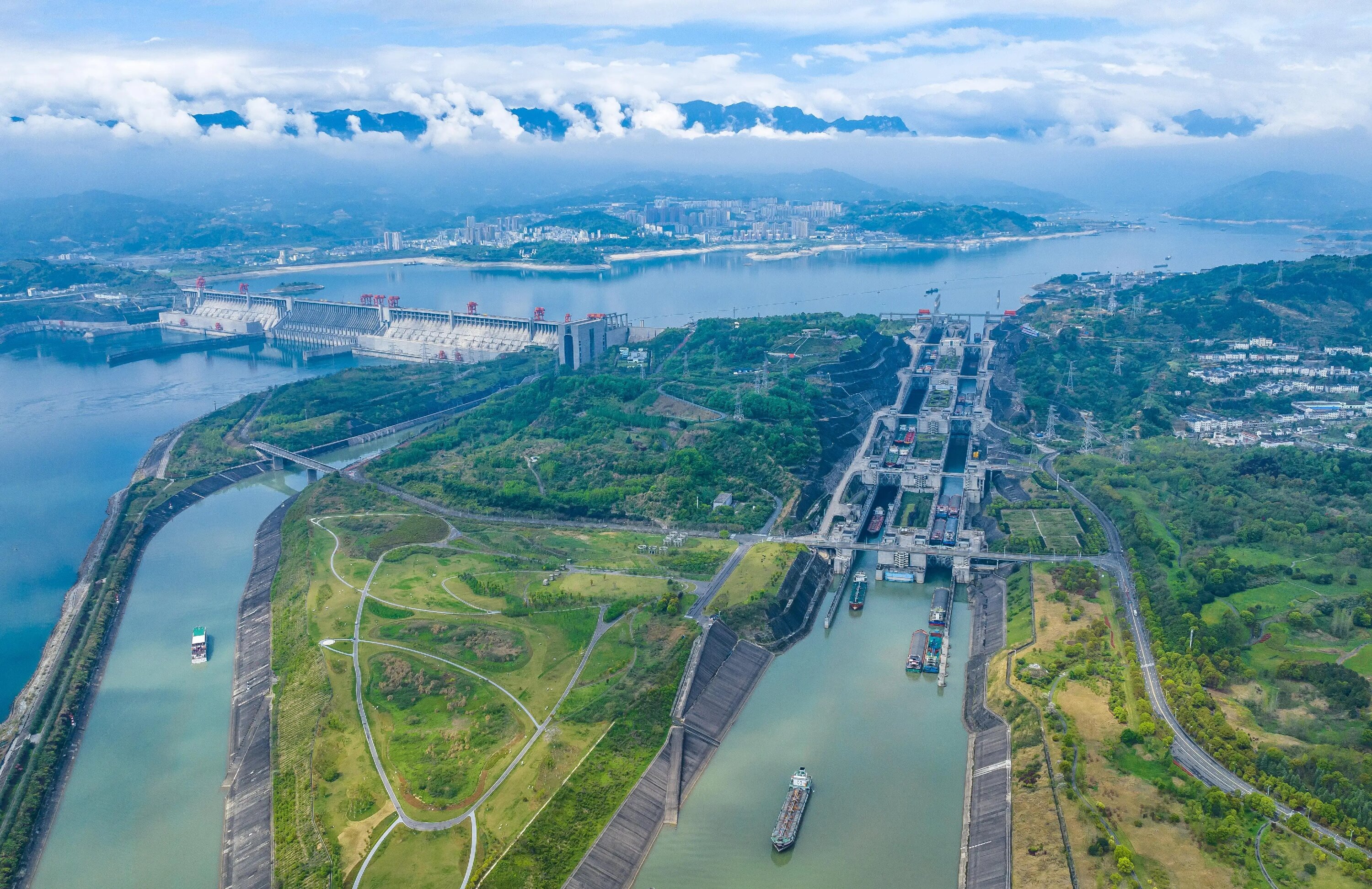 三峡五级船闸 三峡五级船闸